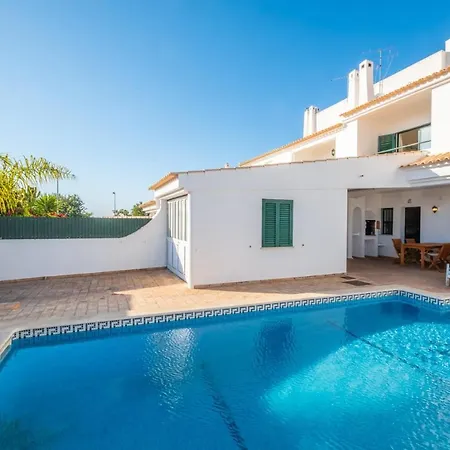 ヴィラ Sequeira - Private Pool - Free Wifi - By Bedzy *