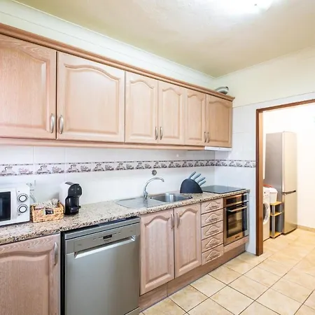 Sequeira - Private Pool - Free Wifi - By Bedzy *