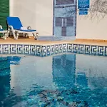 Sequeira - Private Pool - Free Wifi - By Bedzy فيلة *